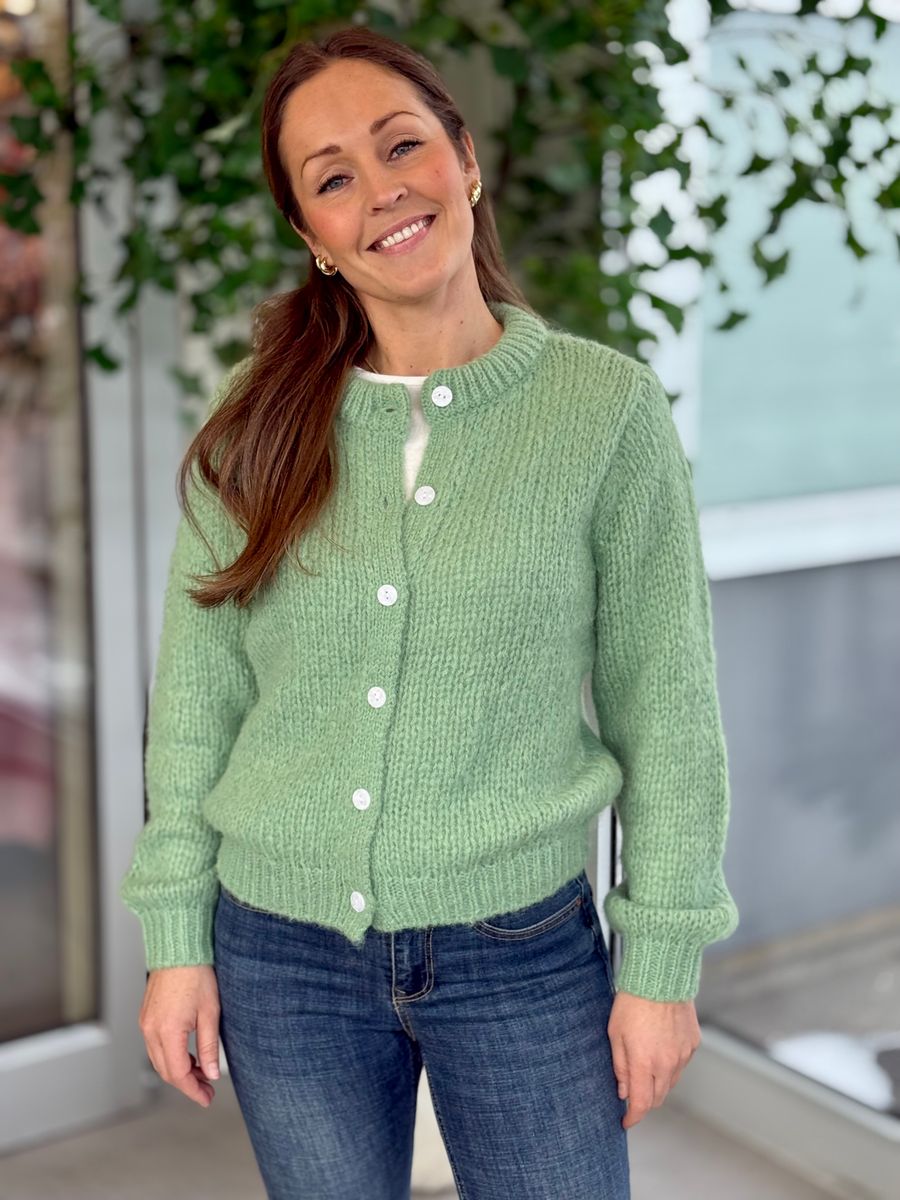 WILO STRIKKET CARDIGAN - GRØNN 