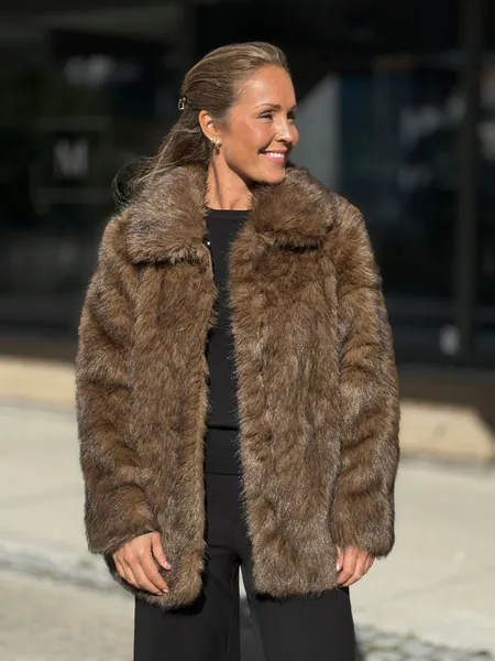 Hovedbilde GLORIA FAKE FUR JAKKE - LYS BRUN