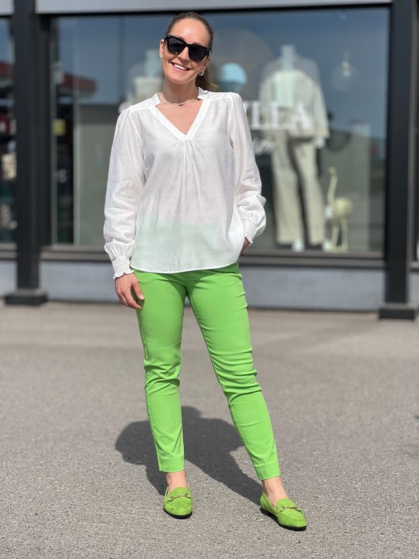 SOLVEJ CHINOS - BUD GREEN