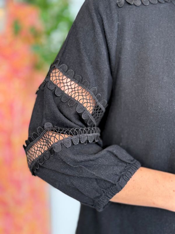 LALUNA LIN/VISCOSE KJOLE M/EMBRO - SORT