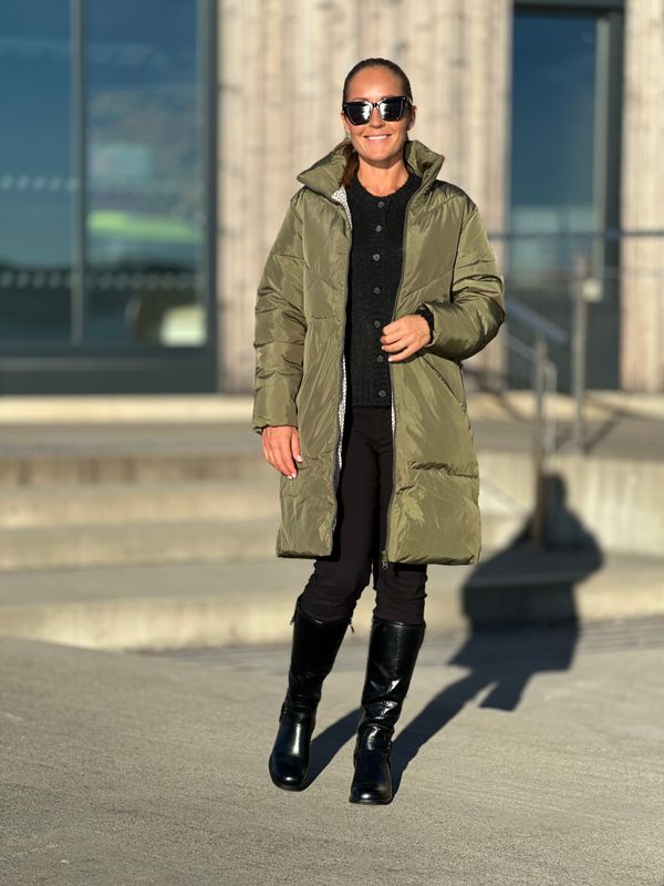 OLGA BOBLEJAKKE - OLIVEN