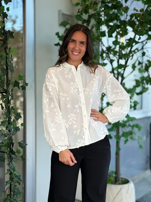 Hovedbilde SIGRID BLUSE - OFFWHITE