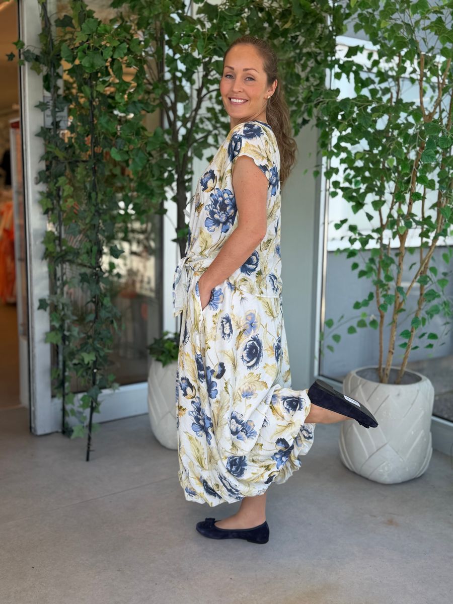 MAISE SKJØRT - BLÅ BLOMSTER