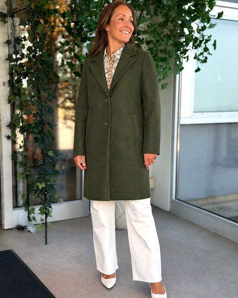 Hovedbilde CLAUDIA KÅPE  - OLIVEN