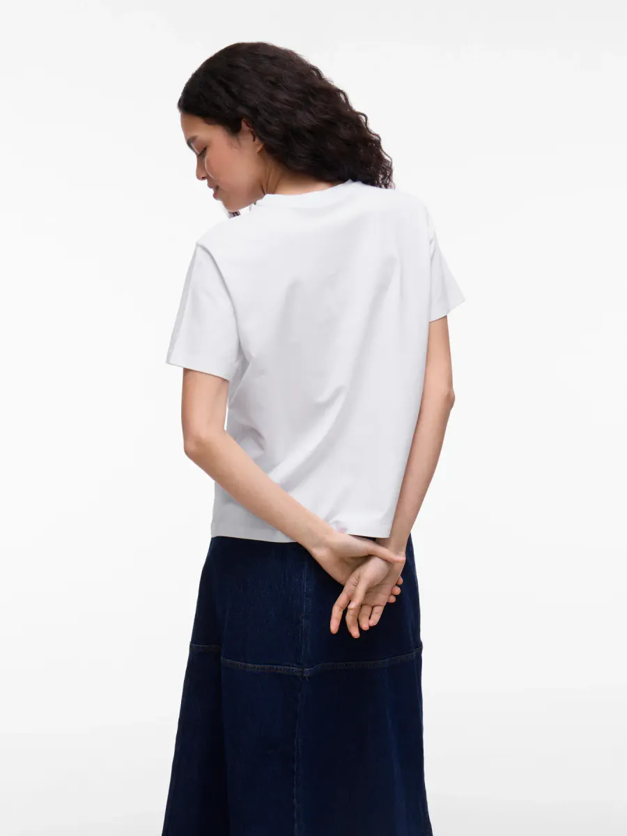 NORA T-SHIRT - HVIT M/CROSSAINT