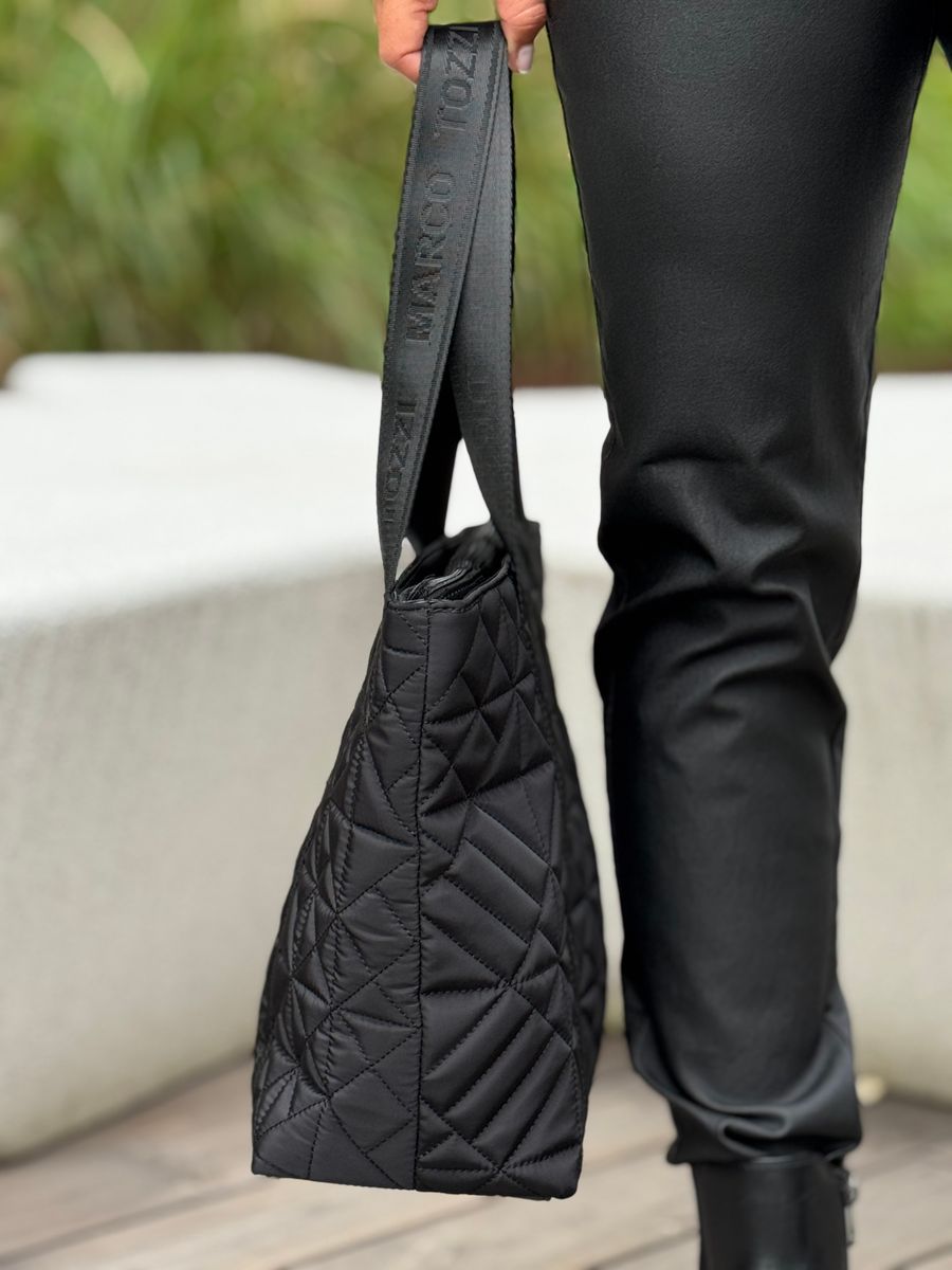 VESKE QUILTET - SORT