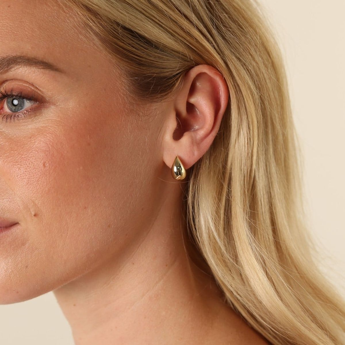 SNÖ OF SWEDEN - YENNI ØREPYNT MINI -GULL