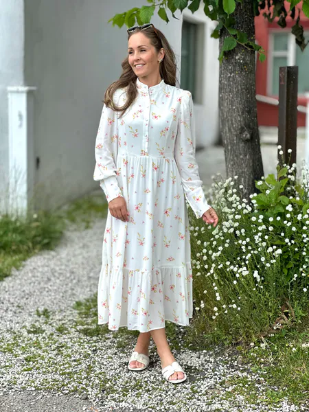 Hovedbilde NORD KJOLE BLOMSTER - OFFWHITE 