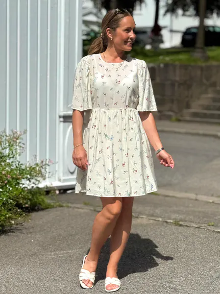 Hovedbilde HAVANNE KJOLE - BIRCH BLOMSTRET