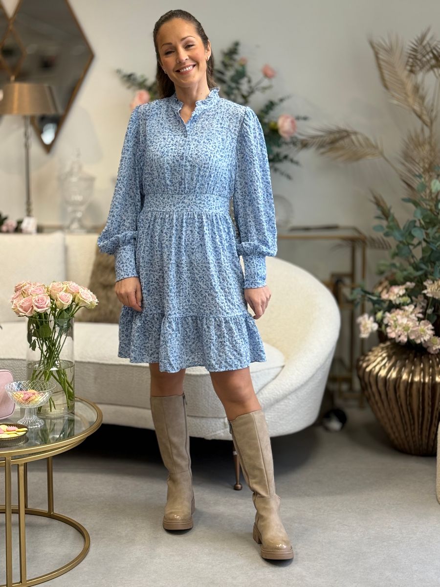 NOELLE KJOLE M/BLOMSTER - LYSBLÅ