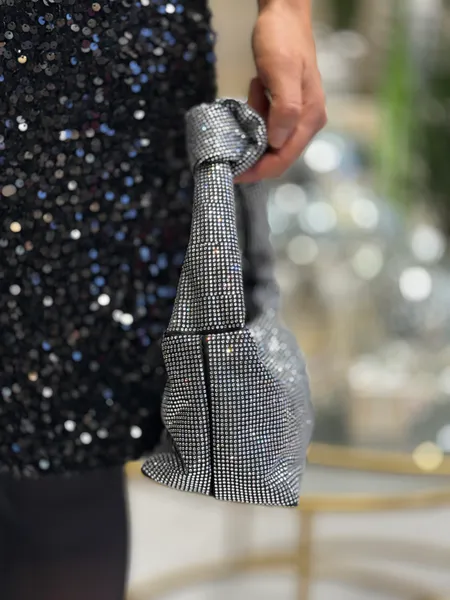 Hovedbilde MINDY GLITTER VESKE - SORT