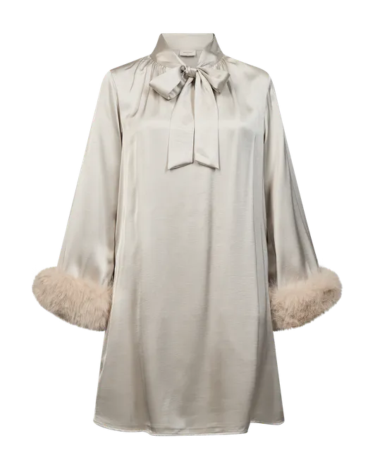 Hovedbilde DOVE KJOLE M/FAKE FUR  - MOONBEAM