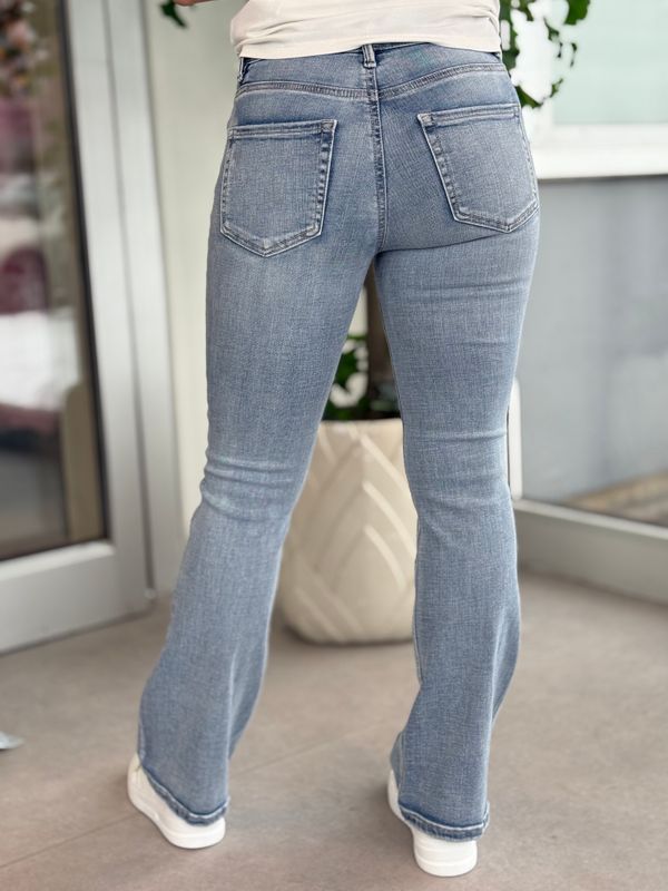 FLASH FLARED JEANS 32