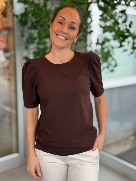 Hovedbilde FENJA T-SHIRT M/PUFFERM - BRUN