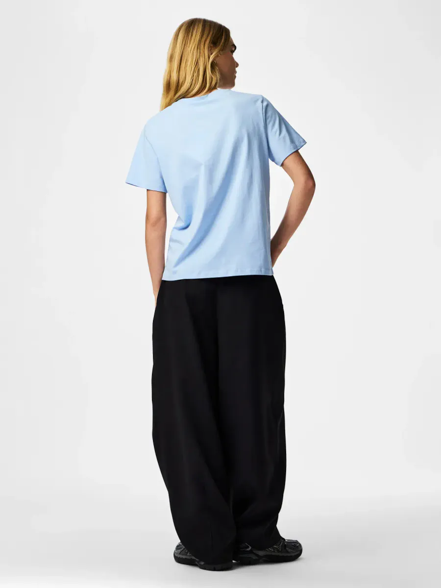 RIA T-SHIRT - LYSBLÅ