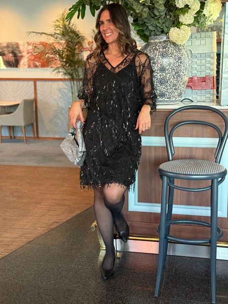 Hovedbilde GLINS KJOLE - SORT