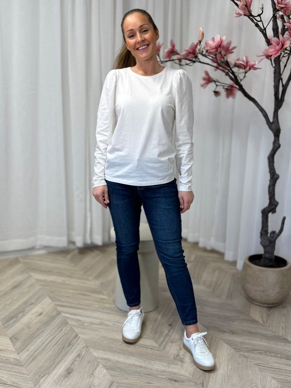 FENJA TOPP M/ PUFF & LANG ERM - OFFWHITE