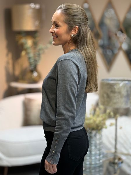 Hovedbilde KATIE GENSER FRILL M/KNAPPER - KOKS GRÅ MELERT