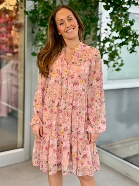 Hovedbilde FALIA KJOLE PAISLEY - ROSA PRINT