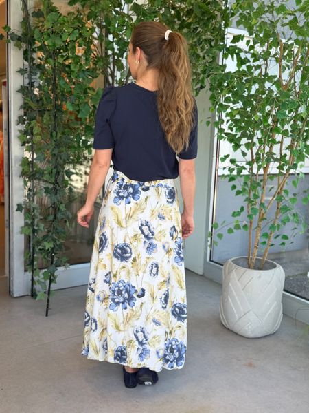 Hovedbilde MAISE SKJØRT - BLÅ BLOMSTER