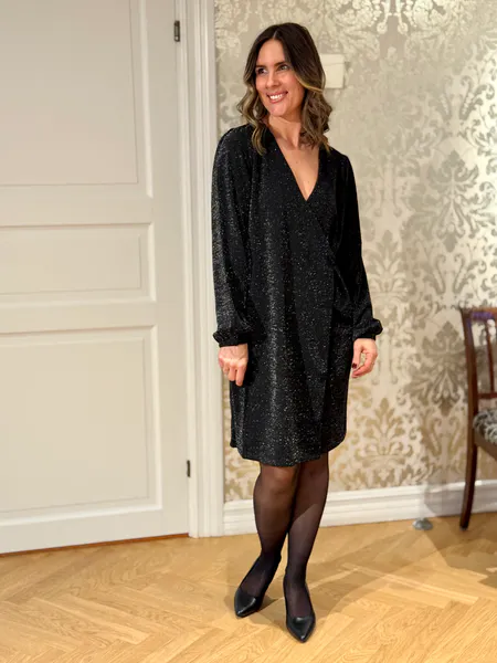 Hovedbilde ALTO LUREX KJOLE - SORT